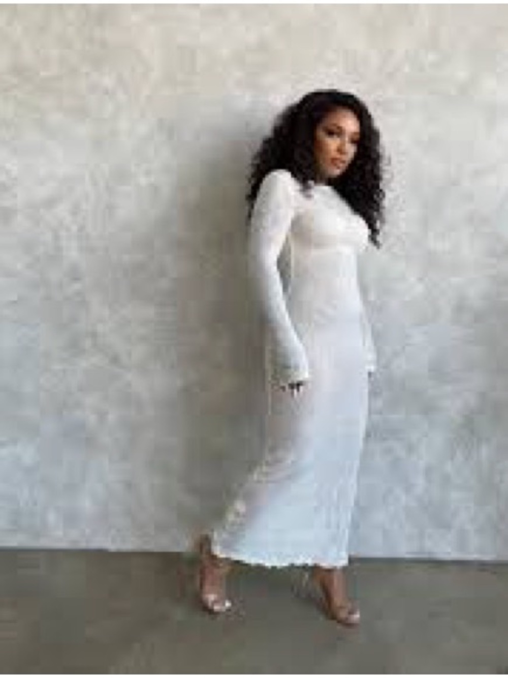 Women’s Long Sleeve White Maxi Dress
